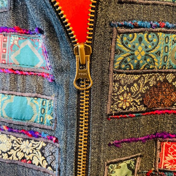 Coldwater Creek Denim Patchwork Embroidered Applique Zip Collared Vest | Large - Picture 5 of 8